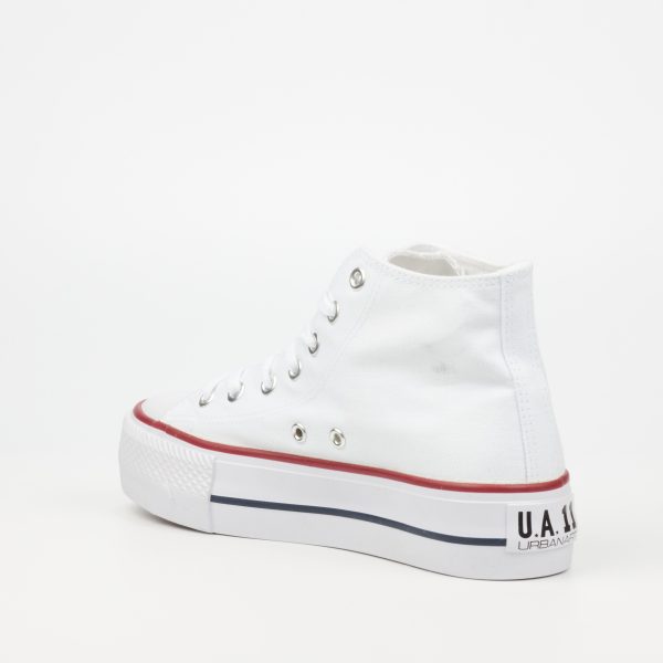 discover the white sneaker